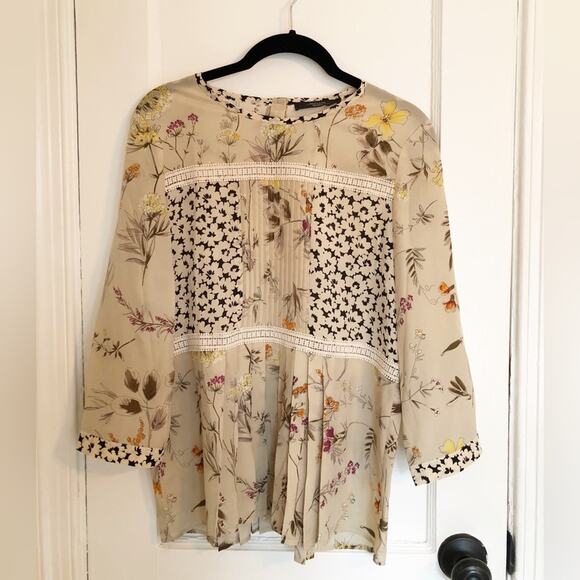 MaxMara Weekend Floral Pleated Silk Blouse - Picture 2 of 4